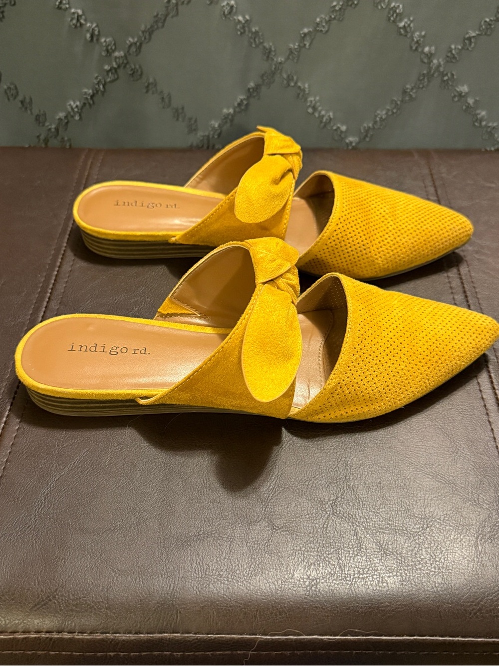 Indigo Road Yellow Bow Pointed-Toe Mules - Picture 3 of 6